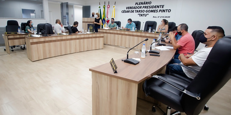 Vereadores aprovam projeto que autoriza emergencialmente a compra de vacinas da covid-19