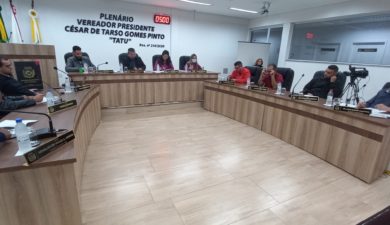 Causa animal e ação social marcam debates na 12ª Reunião da Câmara