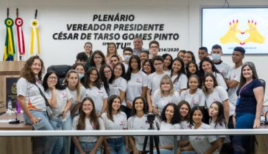 Laboratório de Juventude do Senac apresenta ao legislativo o projeto Pobreza Menstrual￼