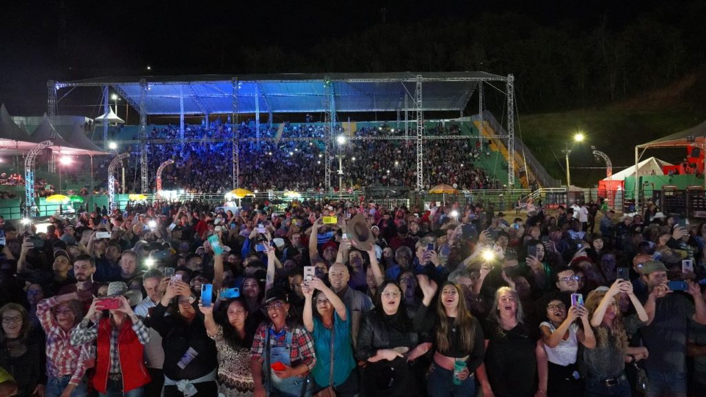 Portal Minas Gerais - Eventos: 36ª FESTA DE PEÃO DE BOIADEIRO DE EXTREMA