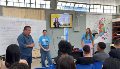 <strong>CÂMARA LANÇA PARLAMENTO JOVEM EM ENCONTRO COM ALUNOS DO SENAI</strong>