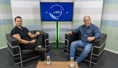 DIRETOR DE ATRAÇÃO DE INVESTIMENTOS DA INVEST MINAS PARTICIPA DO CÂMARA ENTREVISTA