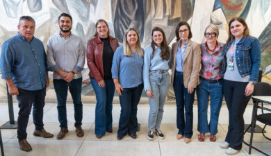 EDUCAÇÃO INCLUSIVA É TEMA DE REUNIÃO NA USP ENTRE A CÂMARA E ESPECIALISTAS