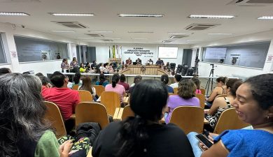 VEREADORES FARÃO NOVA REUNIÃO COM PROFESSORES SOBRE NORMAS DO MAGISTÉRIO