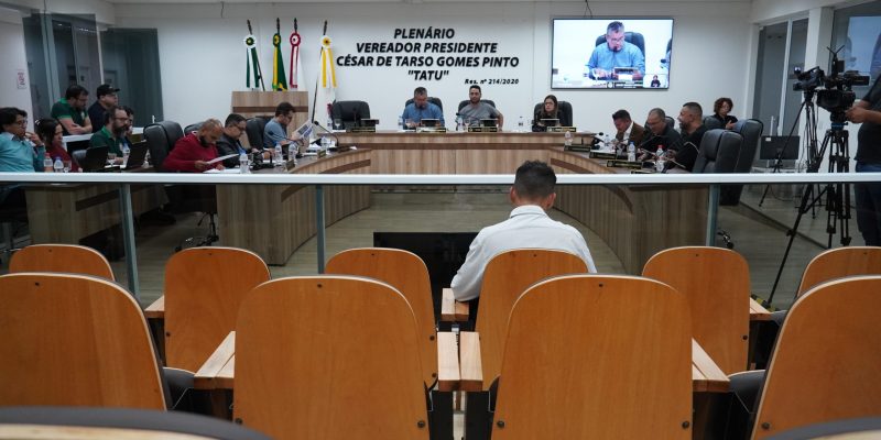 NA 14ª REUNIÃO CÂMARA RECEBE PAIS PARA FALAR DE PROJETO SOBRE TRANSTORNO DO ESPECTRO AUTISTA